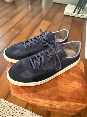 OluKai Men's Navy Suede Low-Top Sneakers with Off-White Sole